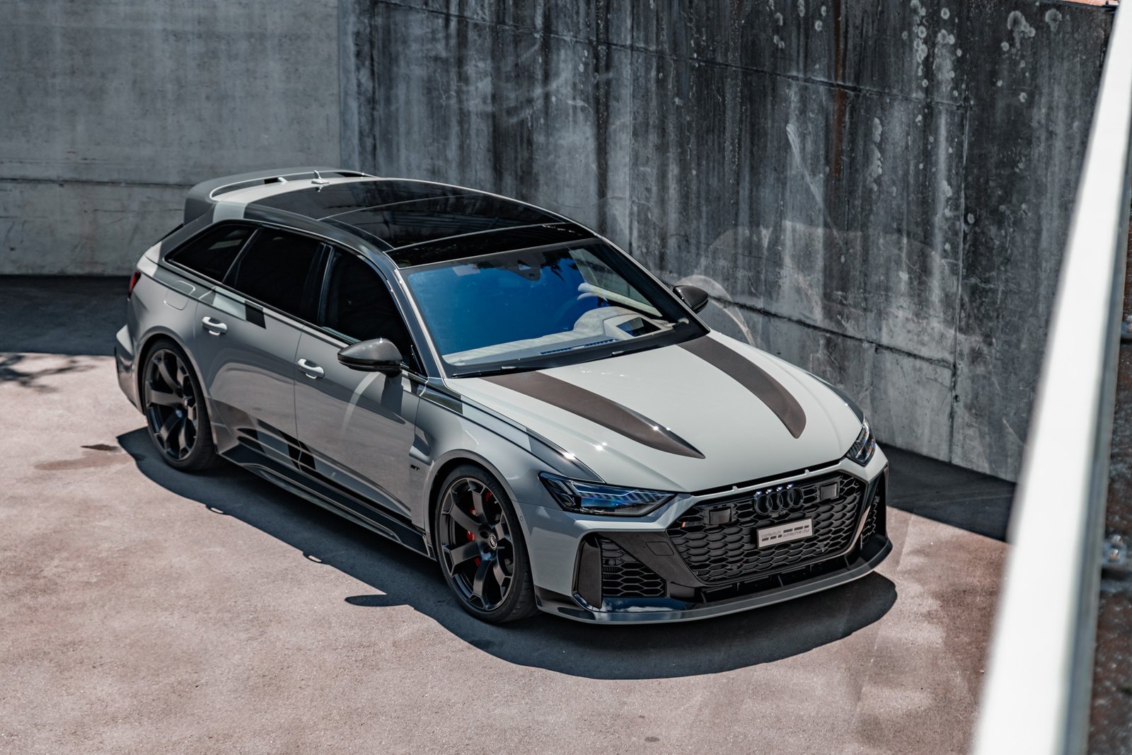 AUDI RS6 Avant GT 4.0 TFS quattro 1 of 660, Mild-Hybrid Petrol/Electric, Second hand / Used, Automatic - 5