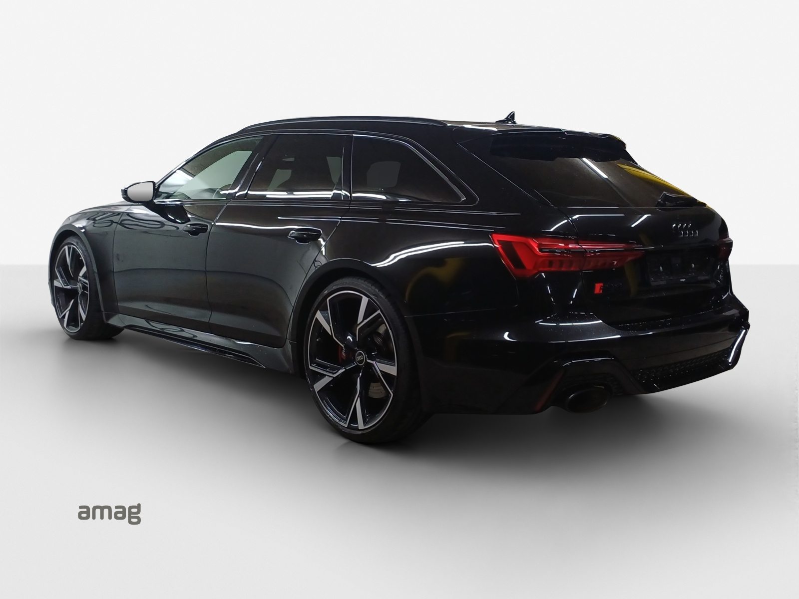 AUDI RS 6 Avant, Petrol, Second hand / Used, Automatic - 3