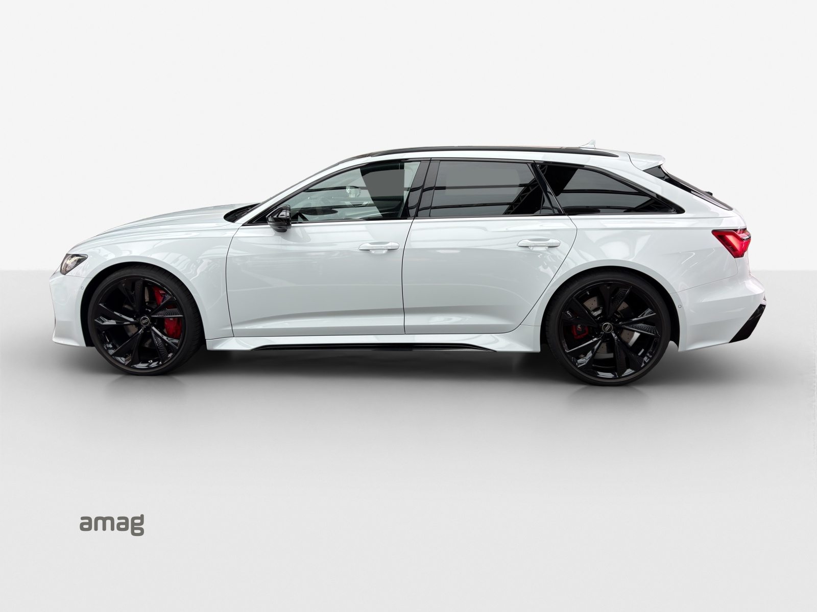 AUDI RS6 Avant Performance quattro, Petrol, Second hand / Used, Automatic - 2