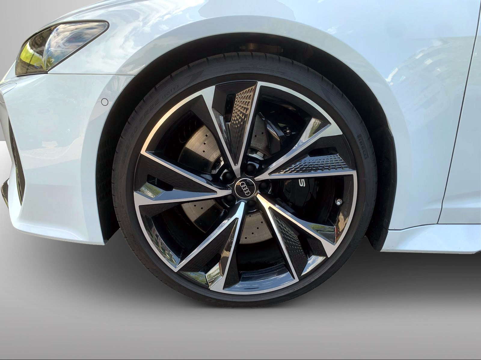AUDI RS 6 Avant Performance, Petrol, Second hand / Used, Automatic - 4