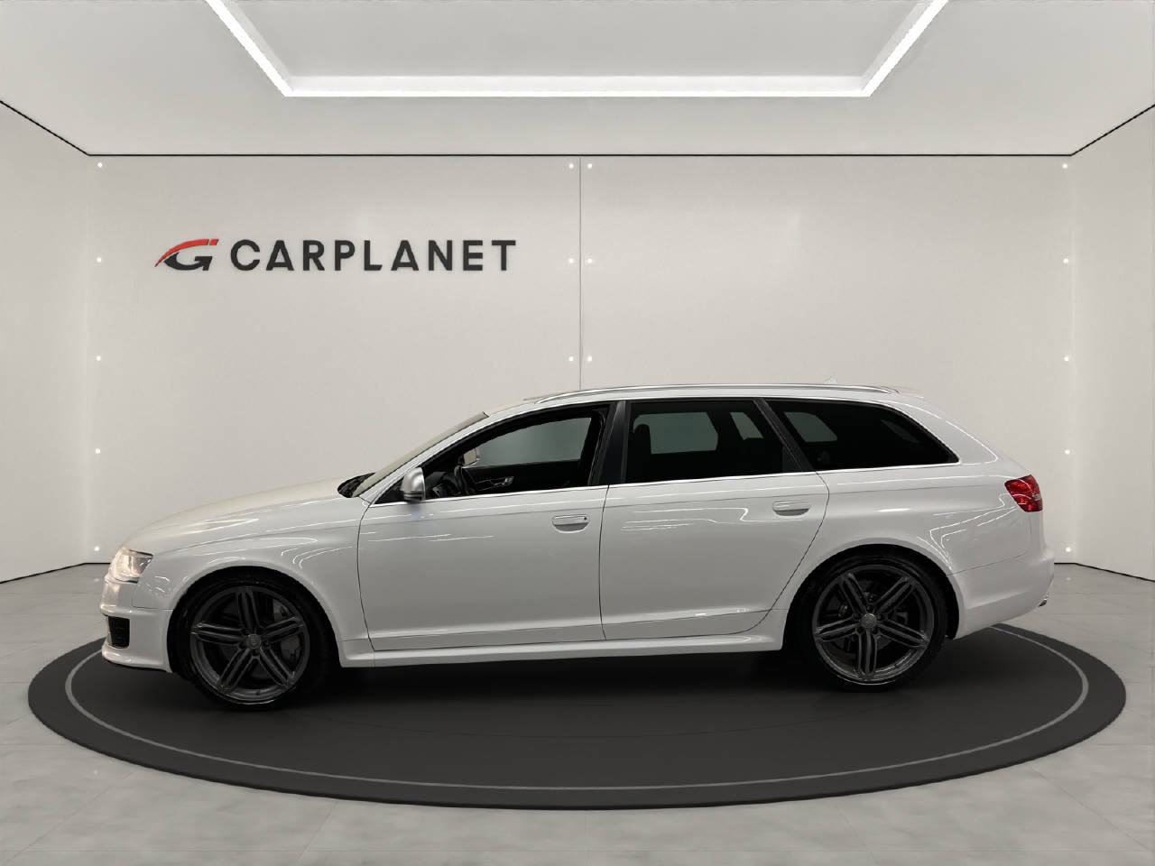 AUDI RS6 Avant 5.0 V10 TFSI quattro T-Tronic, Benzin, Occasion / Gebraucht, Automatik - 3