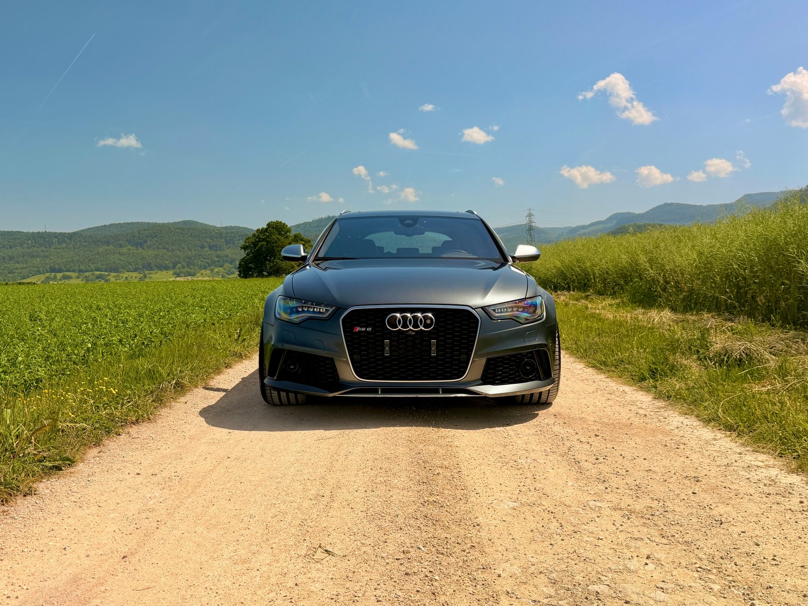 AUDI RS6 Avant 4.0 TFSI V8 quattro Tiptronic, Benzin, Occasion / Gebraucht, Automatik - 4