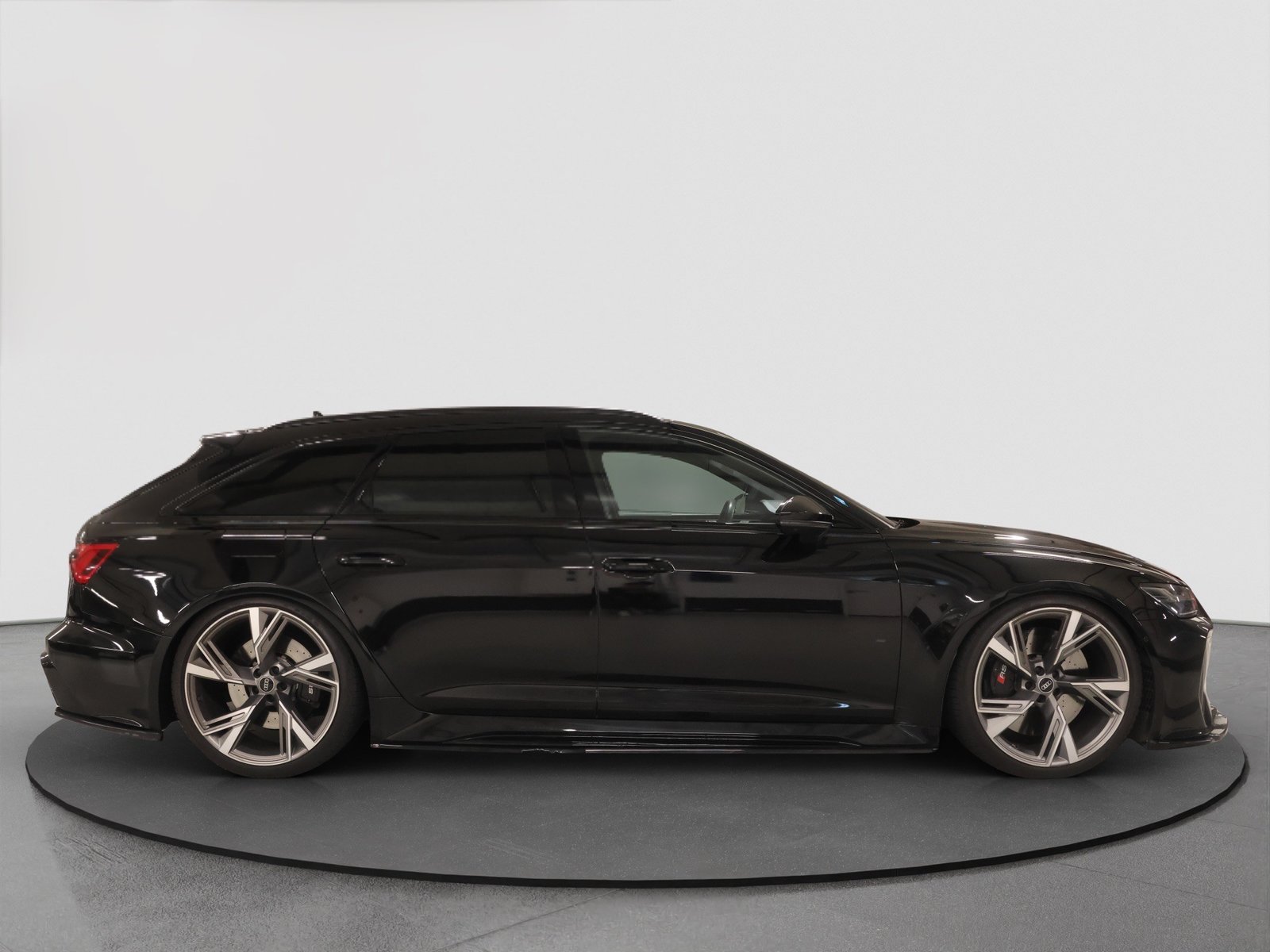 AUDI RS6 Avant 4.0 TFSI V8 quattro, Mild-Hybrid Petrol/Electric, Second hand / Used, Automatic - 6