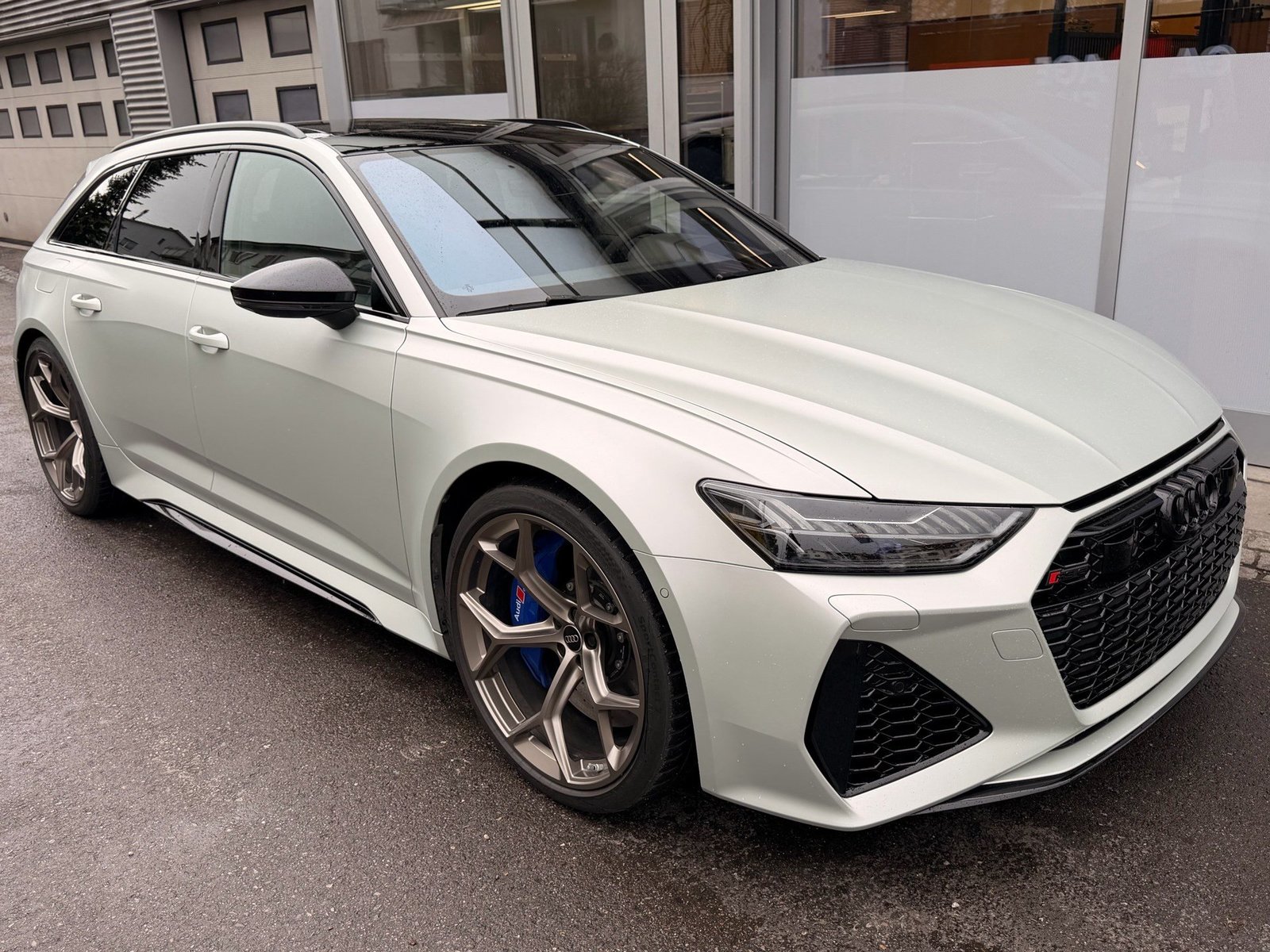 AUDI RS6 AVANT 4.0 TFSI QUATTRO PERFORMANCE *** UNIKAT IN WE, Mild-Hybrid Petrol/Electric, Second hand / Used, Automatic - 3