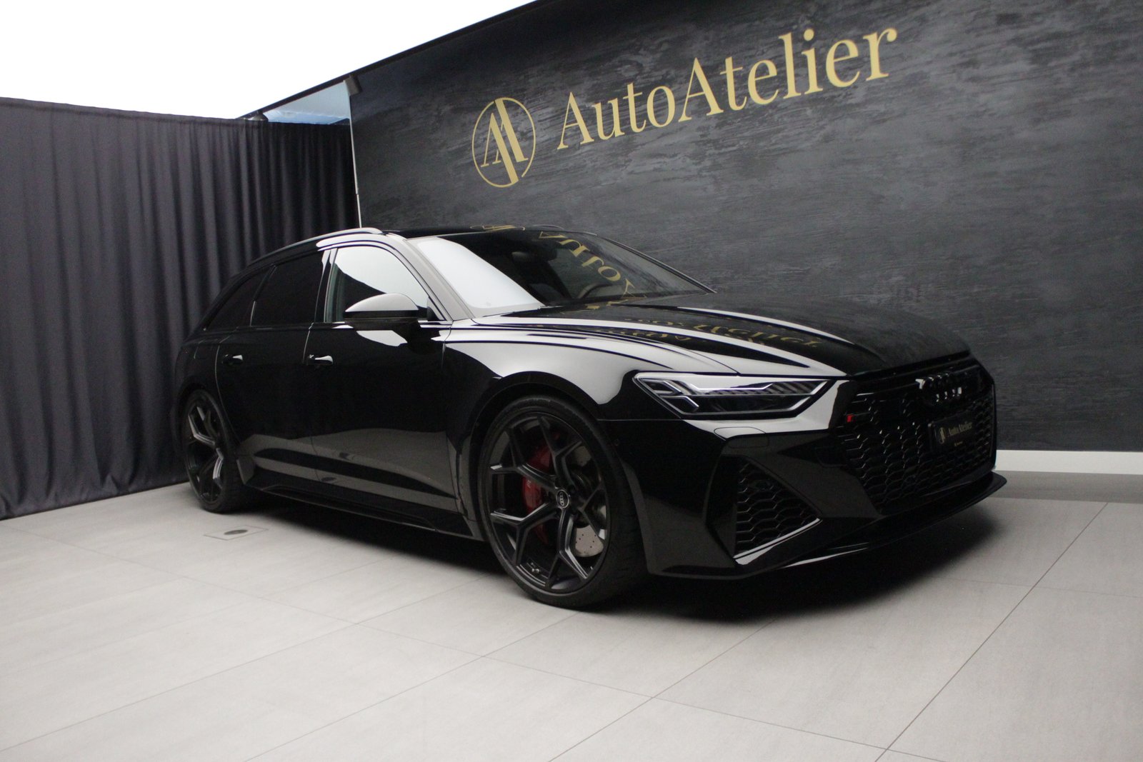 AUDI RS6 Avant 4.0 TFSI V8 Performance quattro, Mild-Hybrid Benzin/Elektro, Occasion / Gebraucht, Automatik - 2