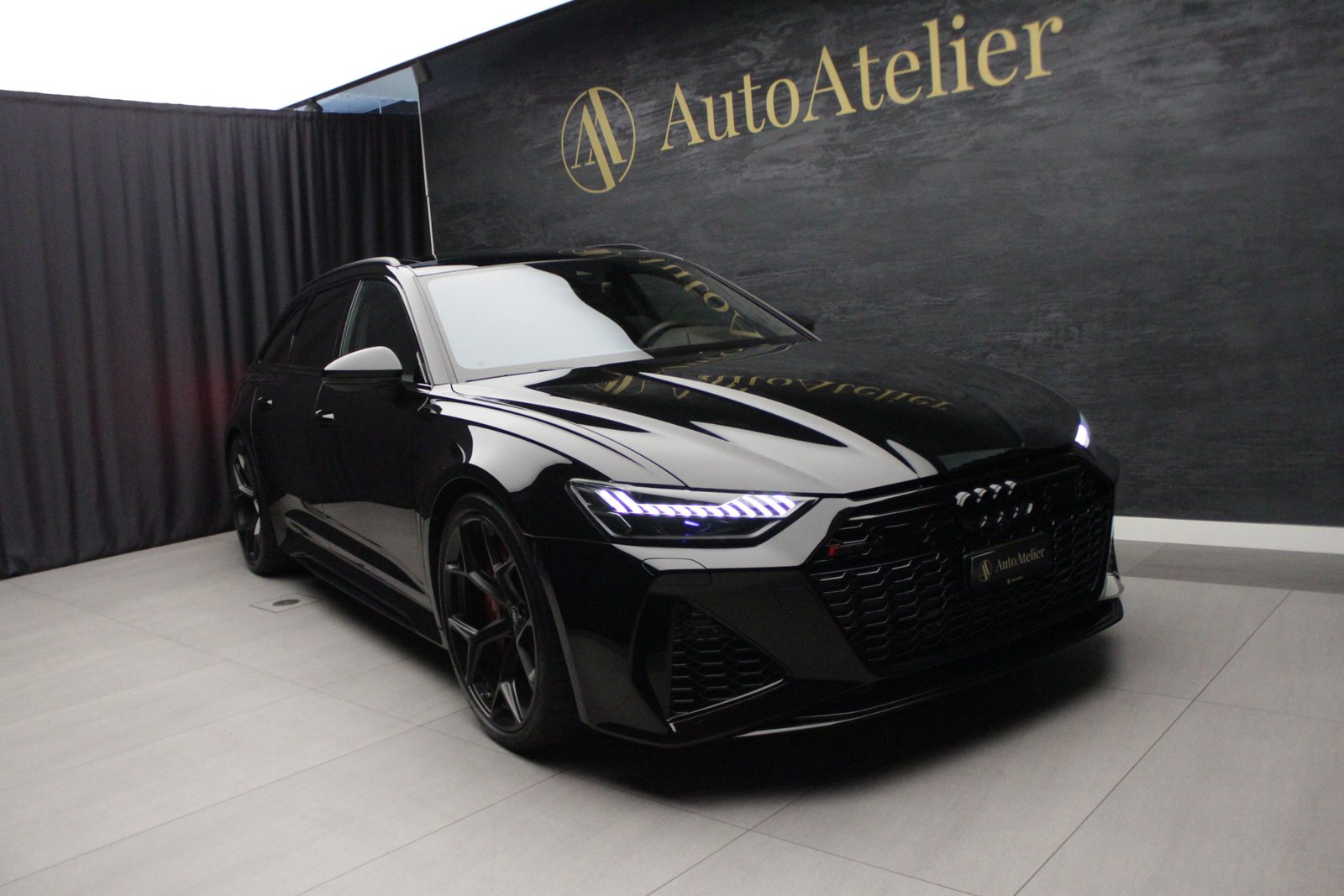 AUDI RS6 Avant 4.0 TFSI V8 Performance quattro, Mild-Hybrid Benzin/Elektro, Occasion / Gebraucht, Automatik - 3