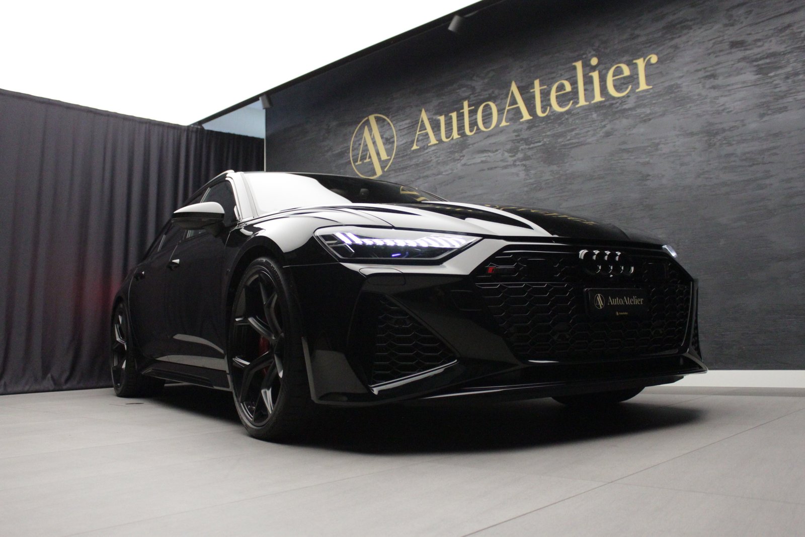 AUDI RS6 Avant 4.0 TFSI V8 Performance quattro, Mild-Hybrid Benzin/Elektro, Occasion / Gebraucht, Automatik - 4