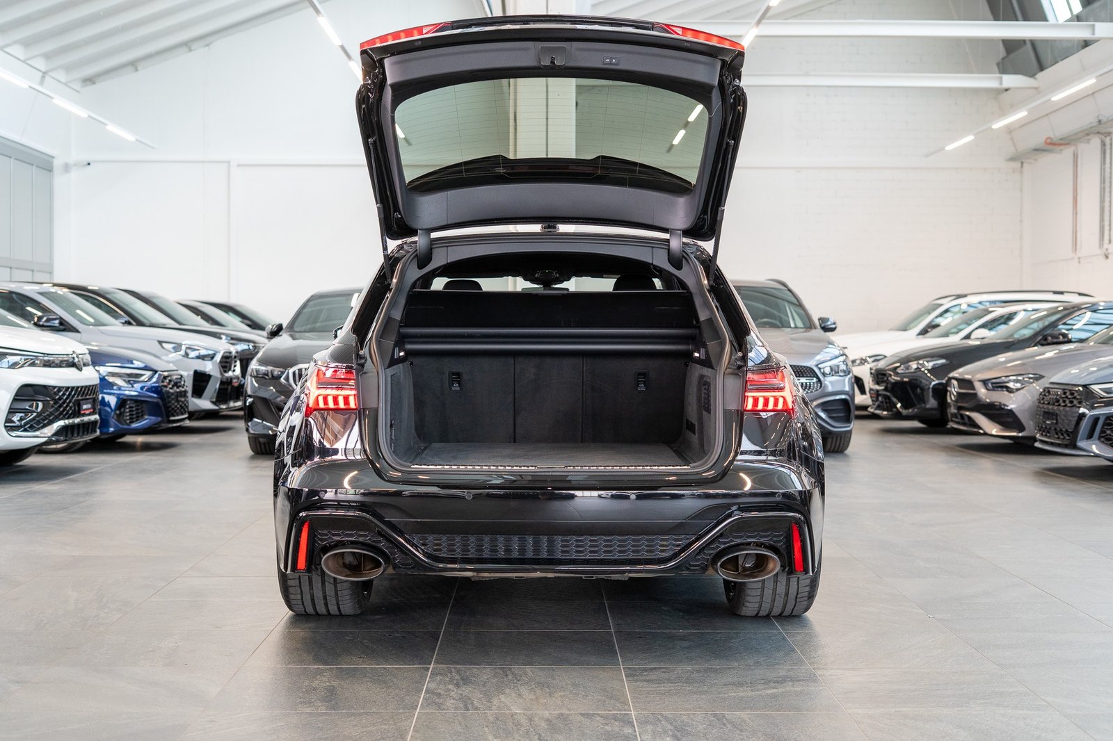 AUDI RS6 Avant 4.0 V8 TFSI quattro T-Tronic / Keramikbremse, Benzina, Occasioni / Usate, Automatico - 7