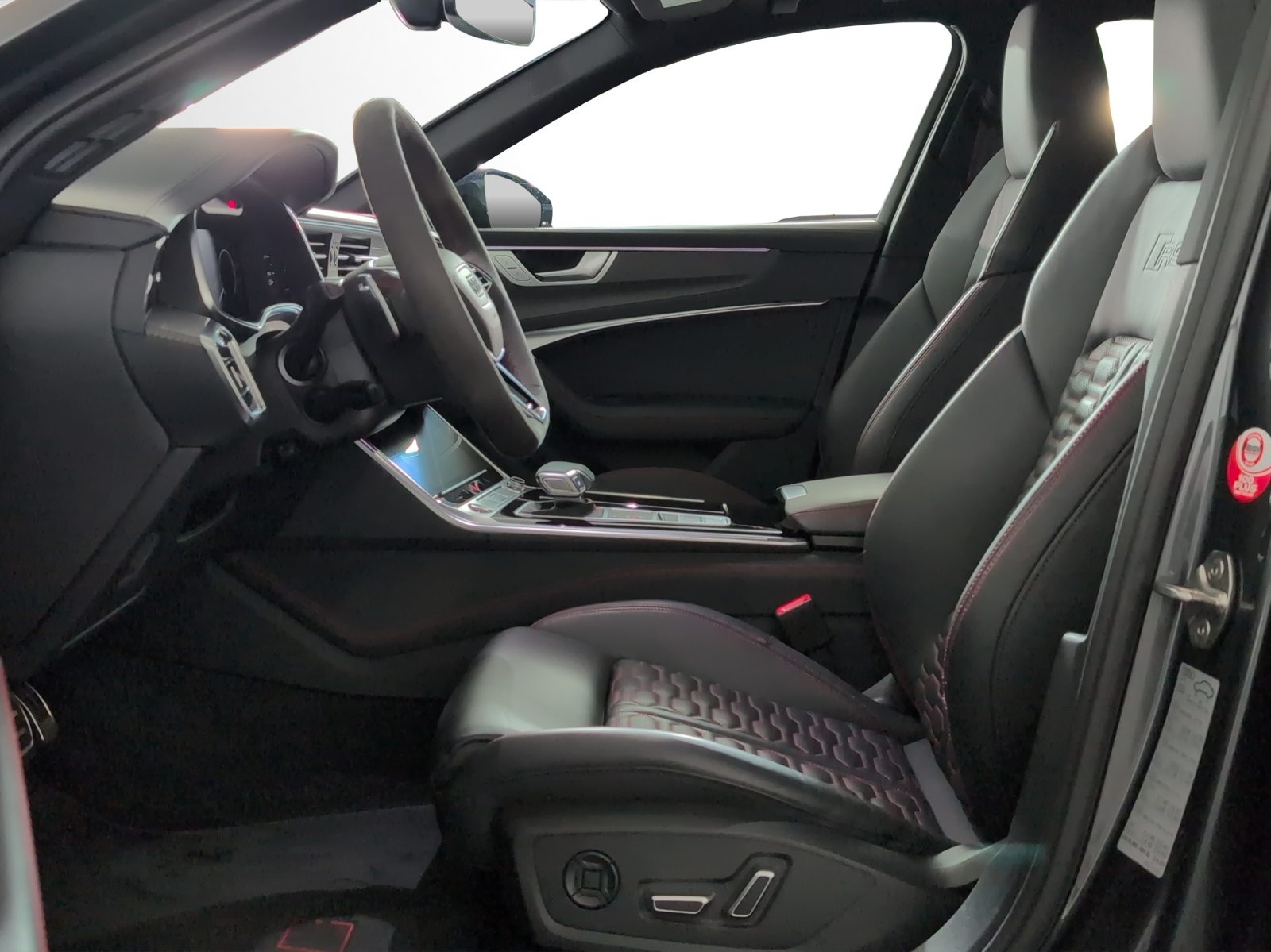 AUDI RS 6 Avant Performance, Benzin, Occasion / Gebraucht, Automatik - 6