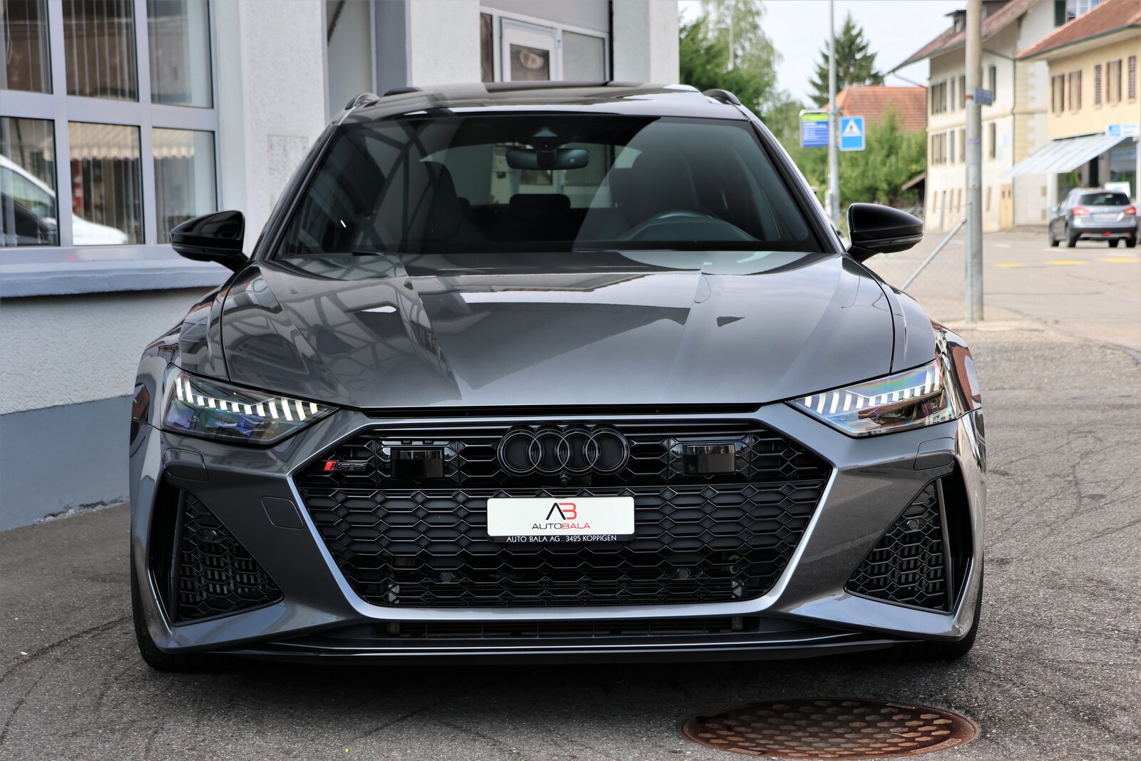 AUDI RS6 Avant 4.0 TFSI V8 quattro, Mild-Hybrid Benzin/Elektro, Occasion / Gebraucht, Automatik - 2