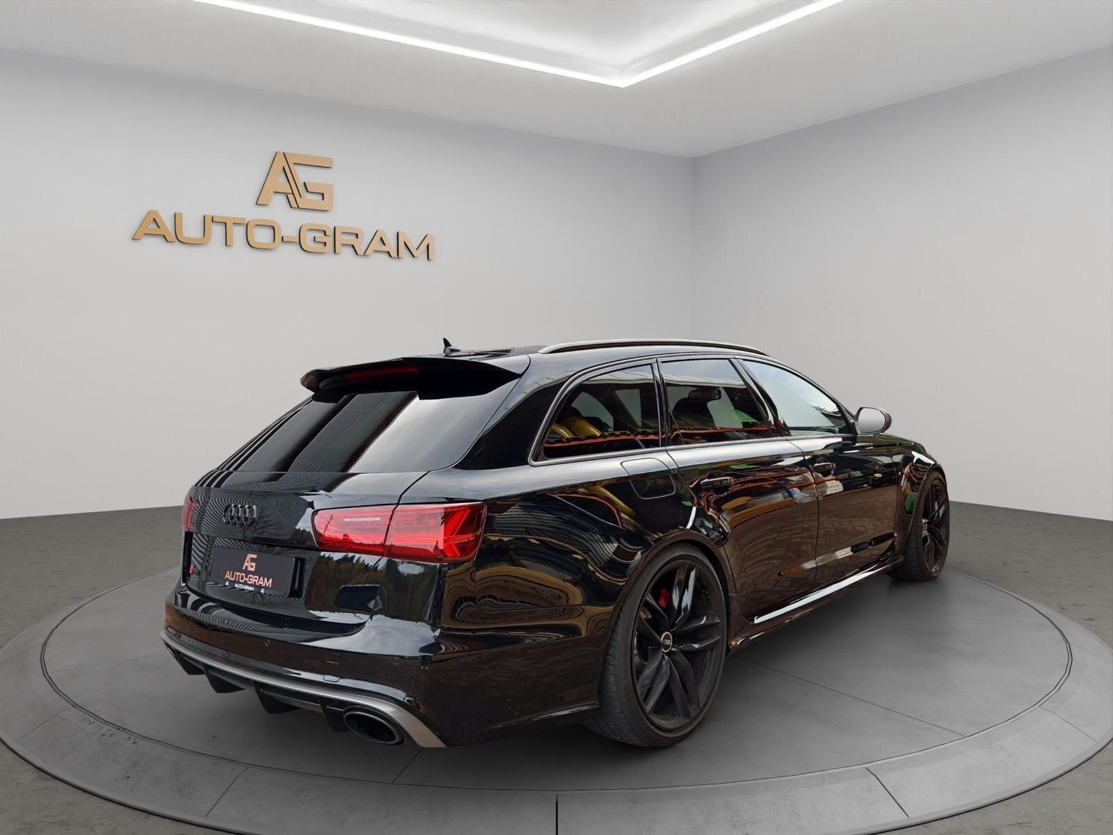 AUDI RS6 Avant 4.0 TFSI V8 performance quattro, Benzin, Occasion / Gebraucht, Automatik - 5