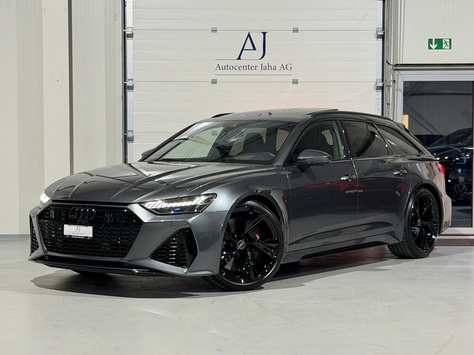 AUDI RS6 Avant 4.0 TFSI V8 quattro