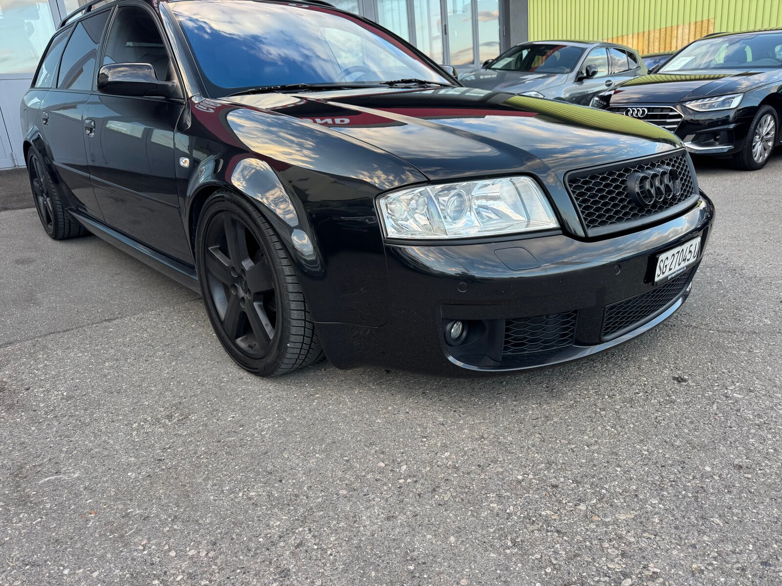AUDI RS6 plus Avant quattro tiptronic, Benzin, Occasion / Gebraucht, Automatik - 3