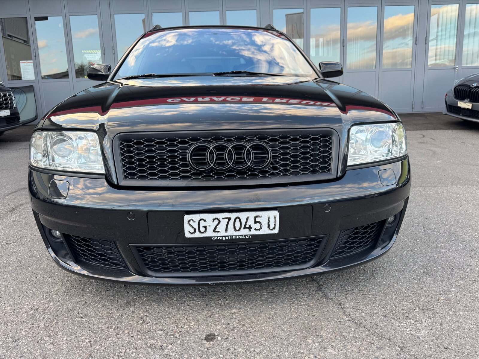 AUDI RS6 plus Avant quattro tiptronic, Benzin, Occasion / Gebraucht, Automatik - 4