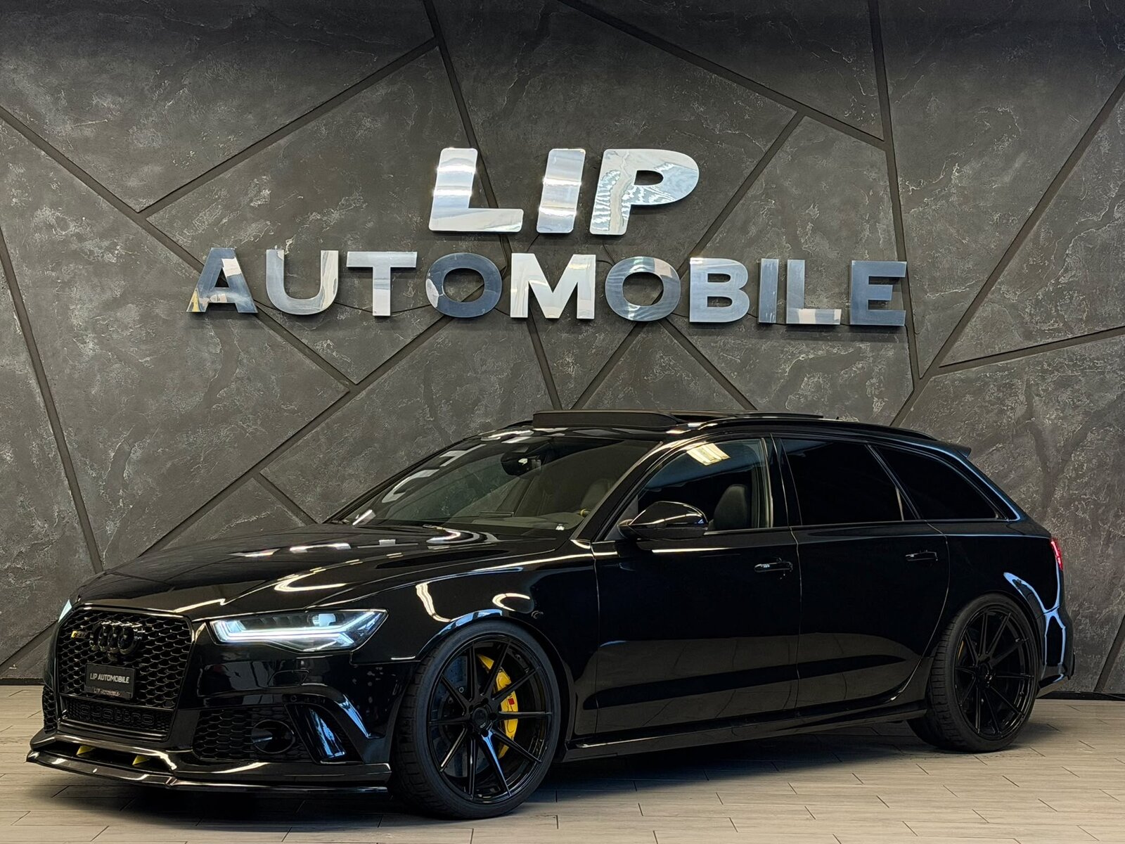 AUDI RS6 Avant 4.0 TFSI V8 performance quattro