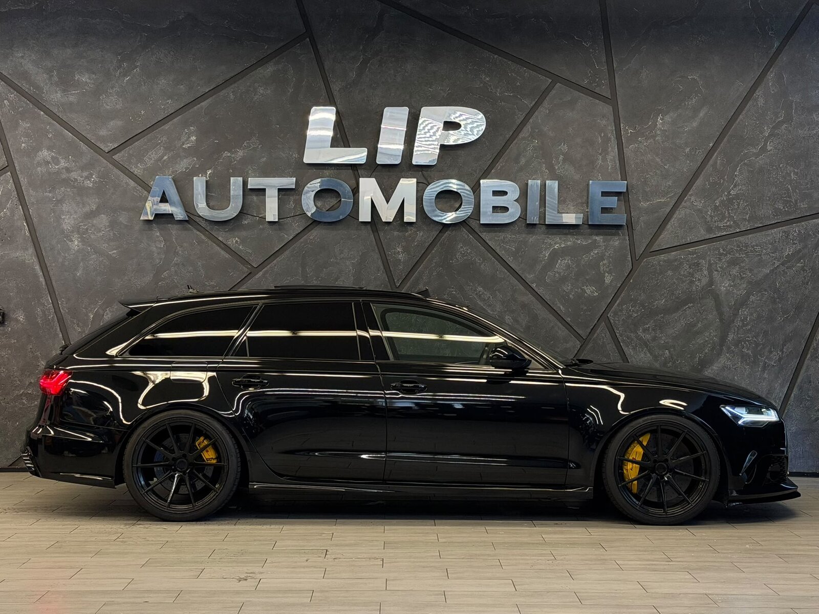 AUDI RS6 Avant 4.0 TFSI V8 performance quattro, Benzin, Occasion / Gebraucht, Automatik - 4