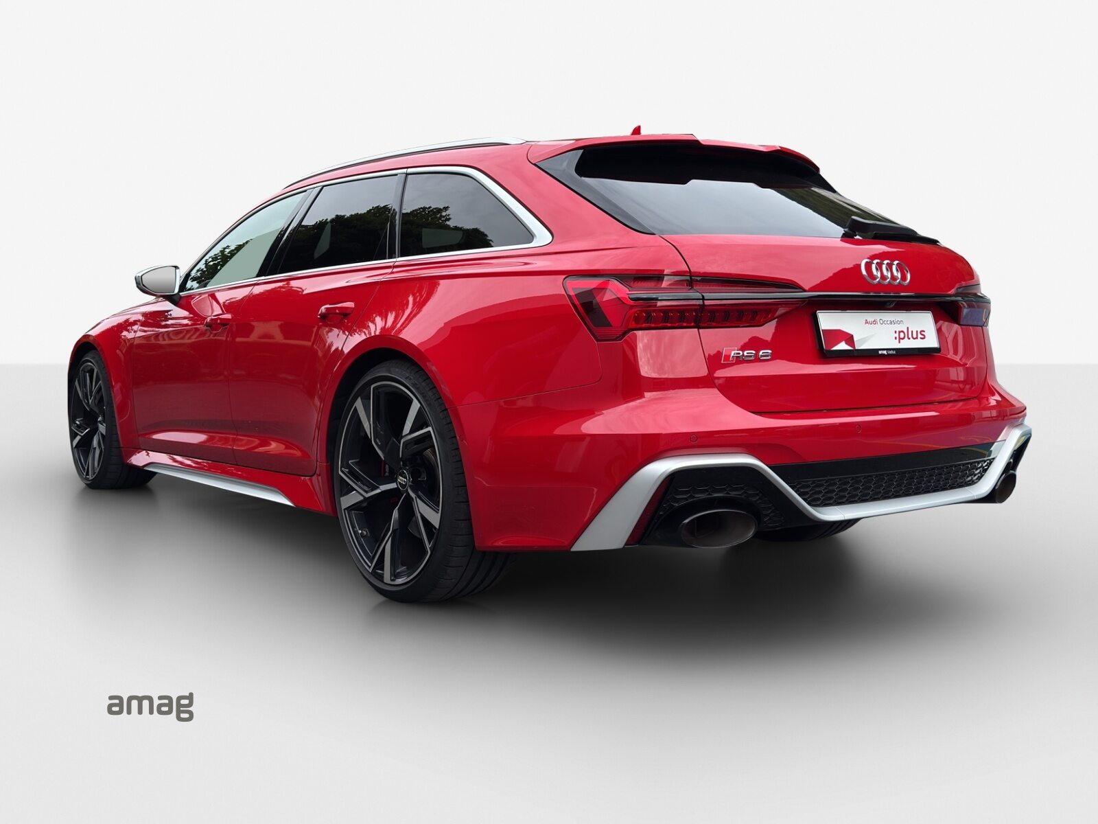 AUDI RS6 Avant, Petrol, Second hand / Used, Automatic - 3