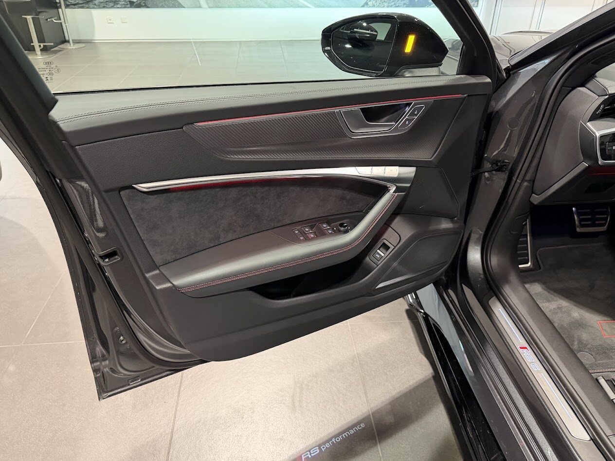 AUDI RS 6 Avant Performance, Essence, Occasion / Utilisé, Automatique - 3