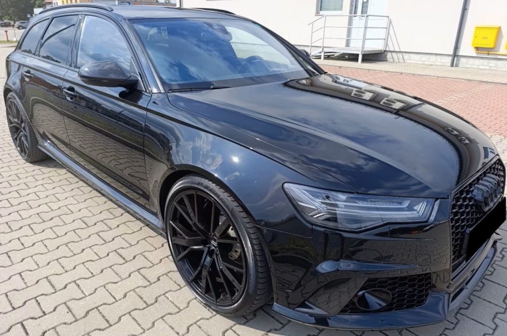 AUDI RS6 Performance 4.0 V8 TFSI quattro T-Tronic