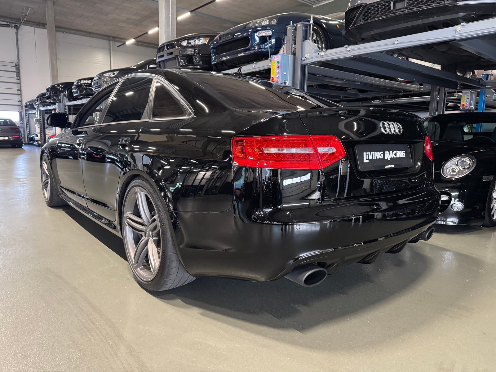 AUDI RS6 Limousine 5.0 TFSI V10 quattro tiptronic, Benzin, Occasion / Gebraucht, Automatik - 3