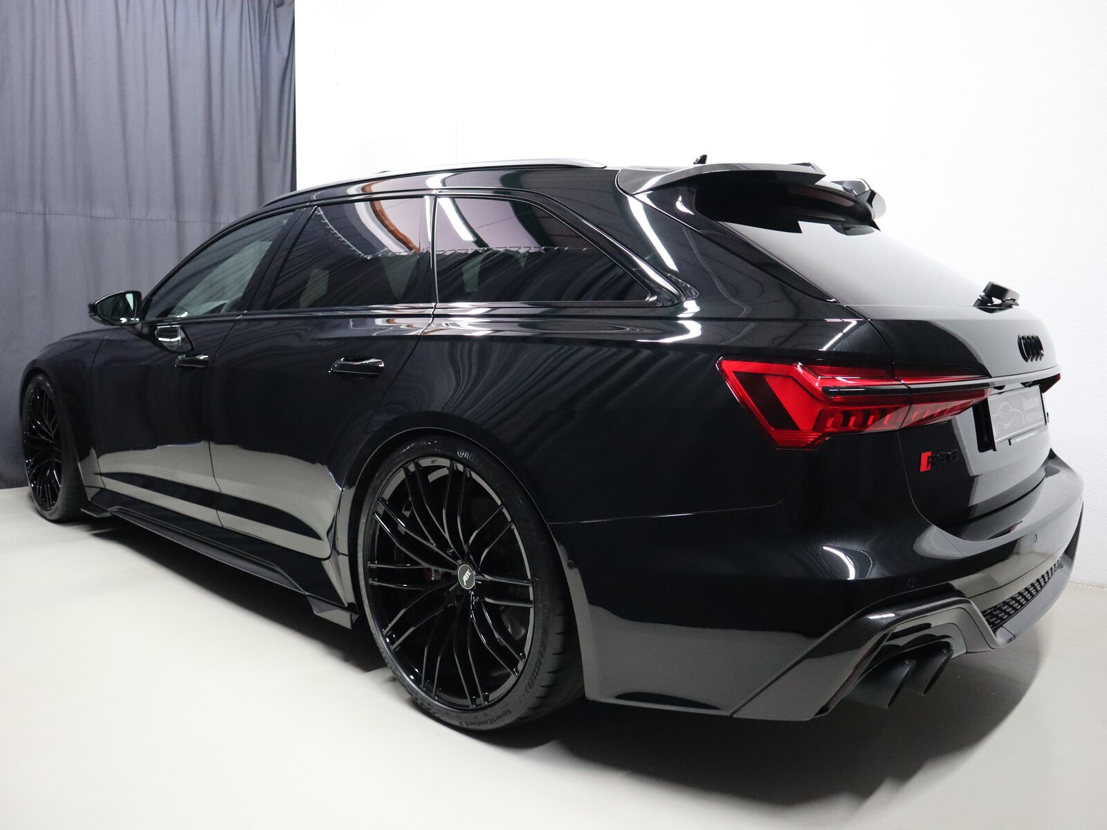 AUDI RS6-S ABT 4.0 TFSI V8 quattro - CH-Fahrzeug - Dynamik P, Mild-Hybrid Petrol/Electric, Second hand / Used, Automatic - 4