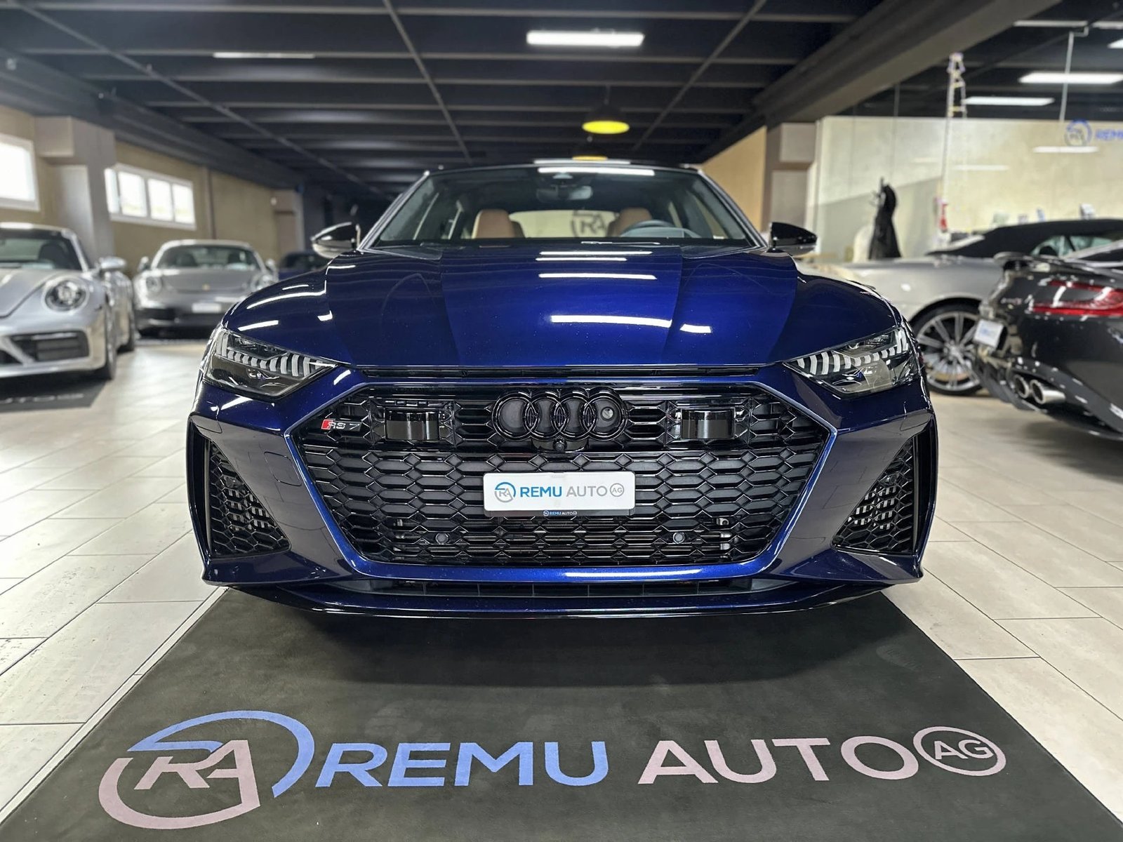 AUDI RS7 Sportback MHEV, Mild-Hybrid Petrol/Electric, Second hand / Used, Automatic - 2
