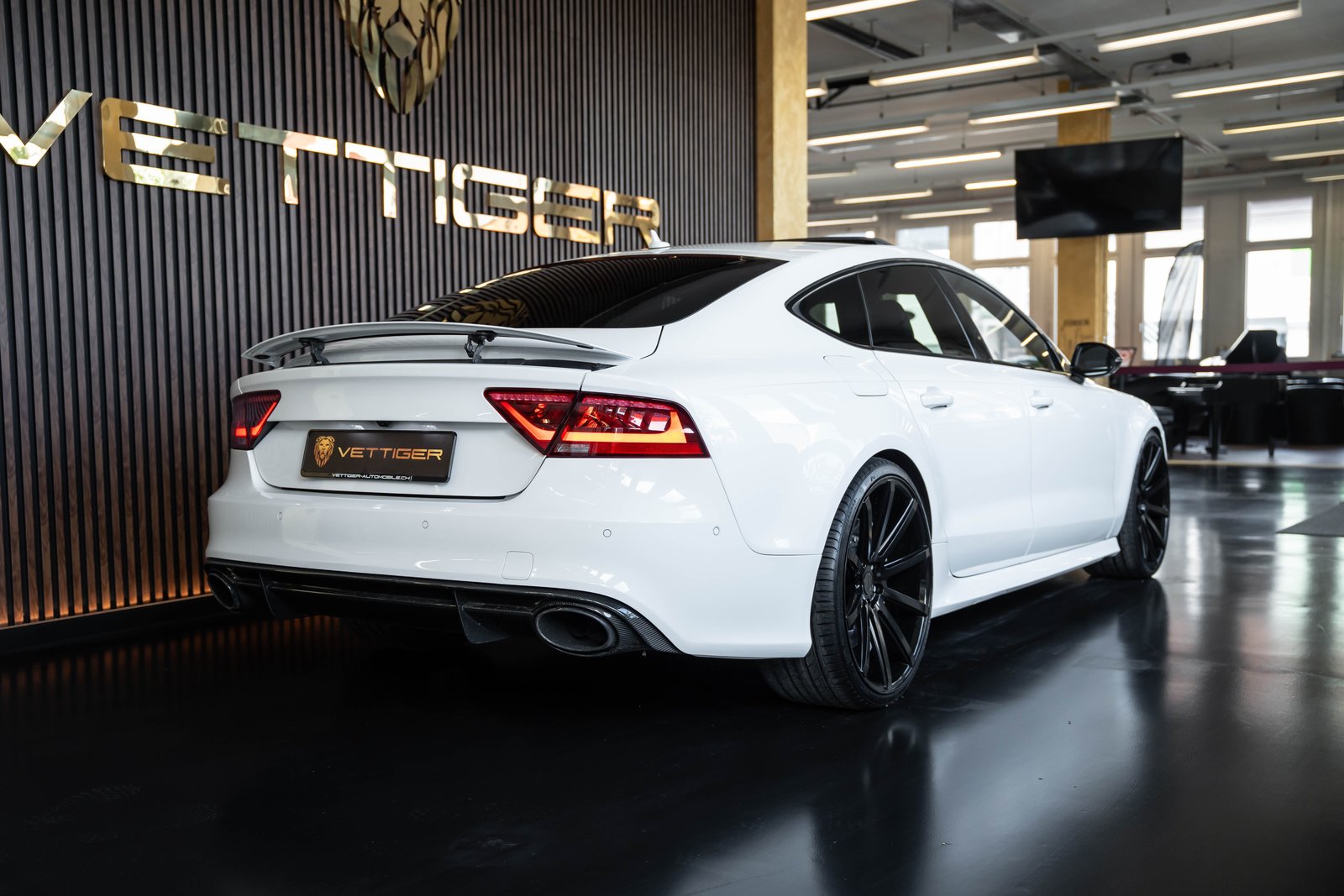 AUDI RS7 Sportback 4.0 TFSI V8 quattro S-tronic, Benzin, Occasion / Gebraucht, Automatik - 7