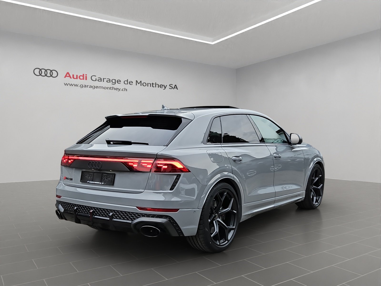 AUDI RSQ8 performance quattro, Mild-Hybrid Benzin/Elektro, Neuwagen, Automatik - 4