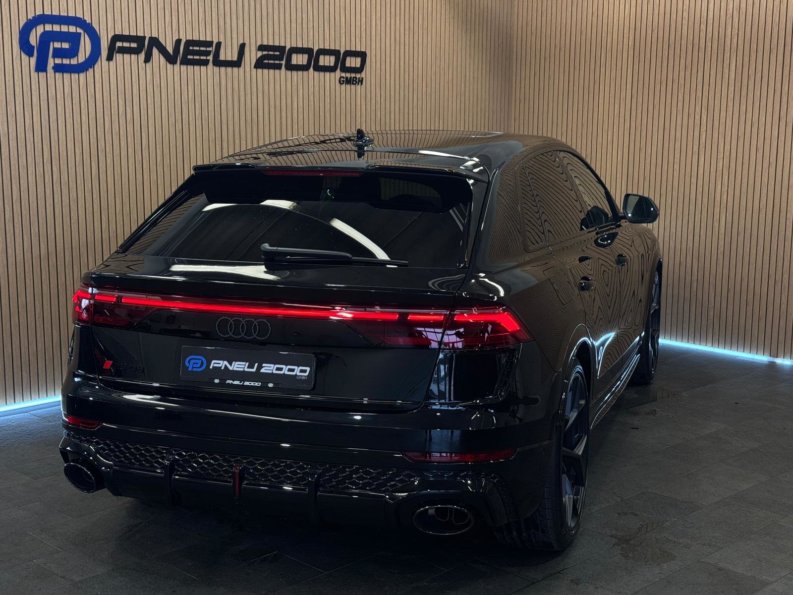 AUDI RSQ8 performance quattro *5 Jahre / 100'000km Werksgara, Mild-Hybrid Benzin/Elektro, Neuwagen, Automatik - 6