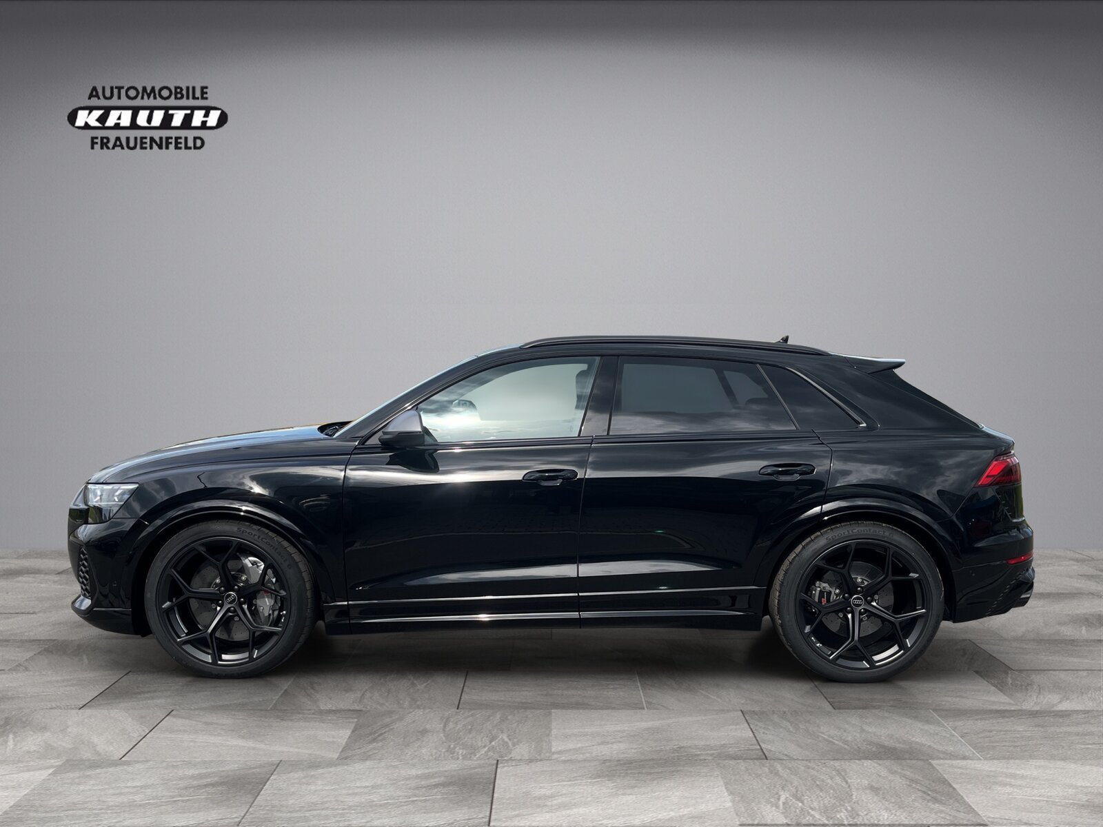 AUDI RSQ8 performance quattro*Panodach, Standheizung, AHK, L
