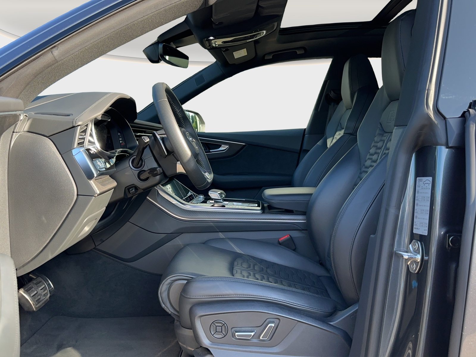 AUDI RS Q8, Petrol, Second hand / Used, Automatic - 5
