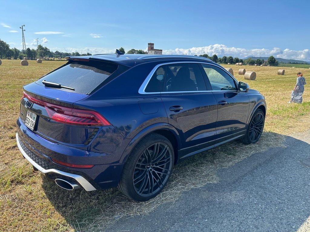 AUDI RS Q8 4.0 V8 TFSI quattro T-Tronic, Hybride Léger Essence/Électricité, Occasion / Utilisé, Automatique - 4