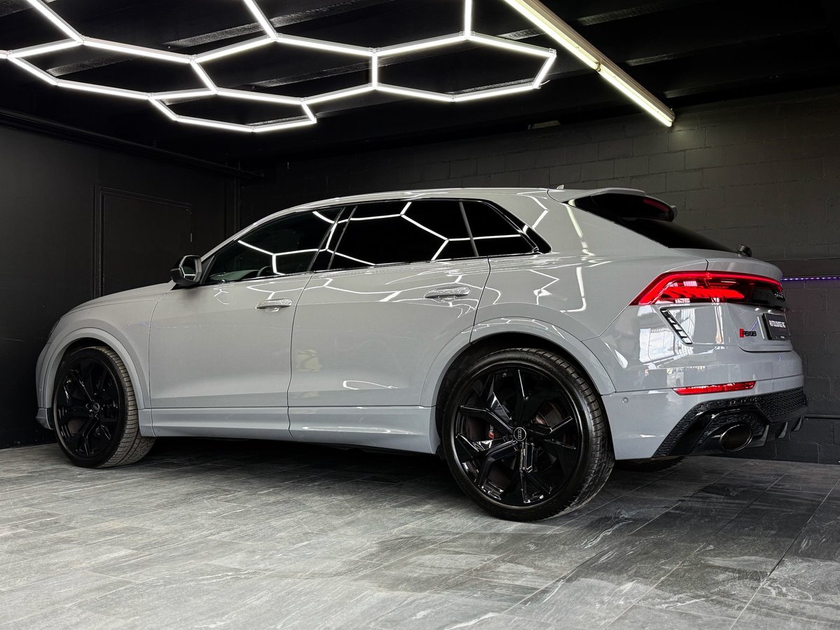 AUDI RSQ8 quattro tiptronic, Hybride Léger Essence/Électricité, Occasion / Utilisé, Automatique - 4