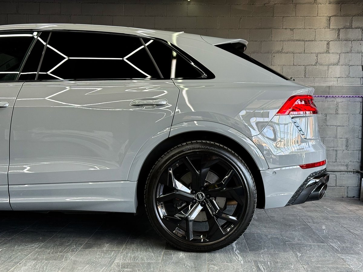 AUDI RSQ8 quattro tiptronic, Hybride Léger Essence/Électricité, Occasion / Utilisé, Automatique - 7