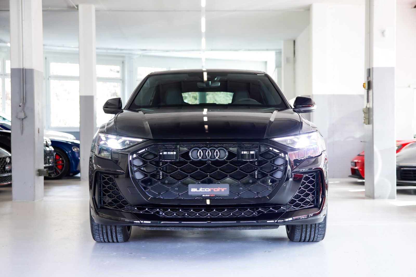 AUDI RSQ8 performance quattro, Mild-Hybrid Benzin/Elektro, Occasion / Gebraucht, Automatik - 2