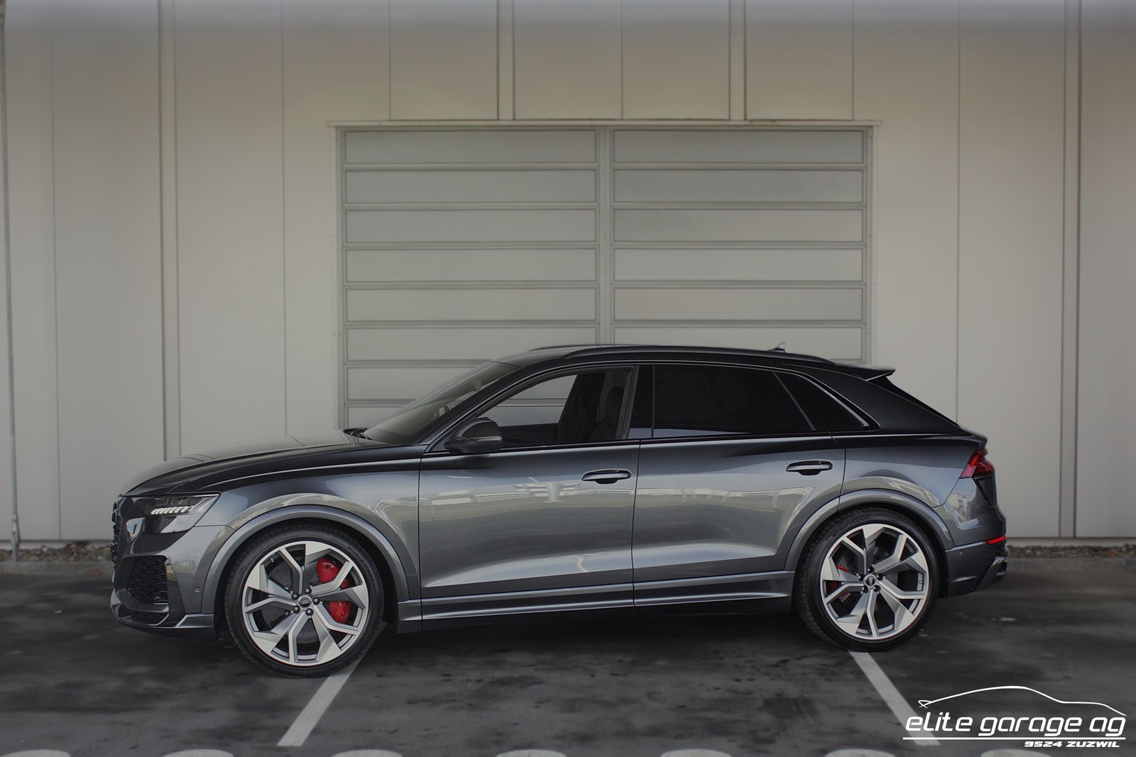 AUDI RSQ8 quattro tiptronic RS-Dynamik