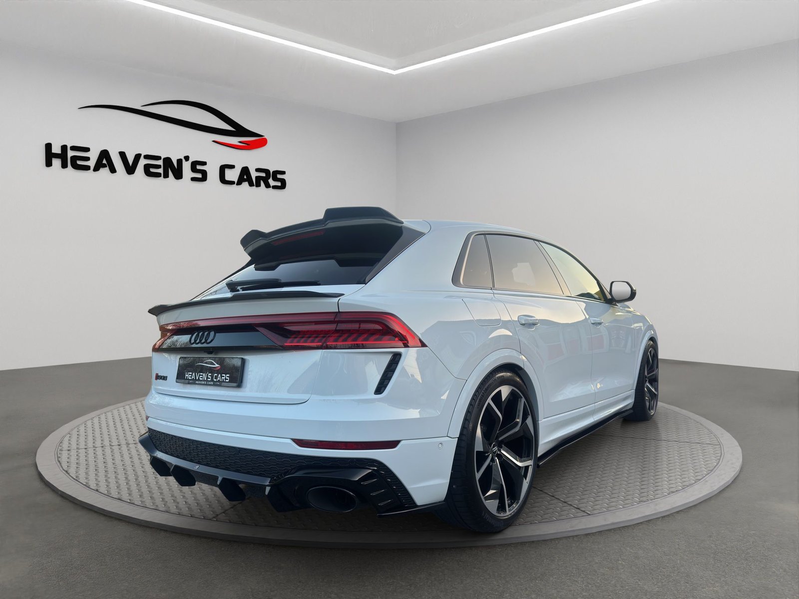 AUDI RSQ8 quattro tiptronic, Mild-Hybrid Benzin/Elektro, Occasion / Gebraucht, Automatik - 4