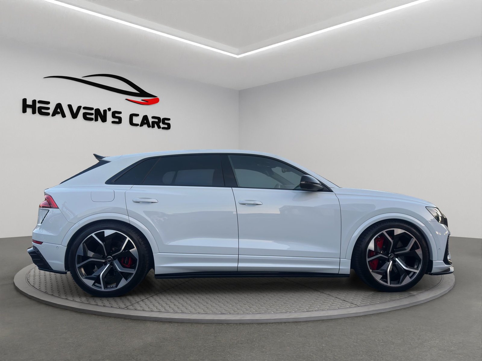 AUDI RSQ8 quattro tiptronic, Mild-Hybrid Benzin/Elektro, Occasion / Gebraucht, Automatik - 5