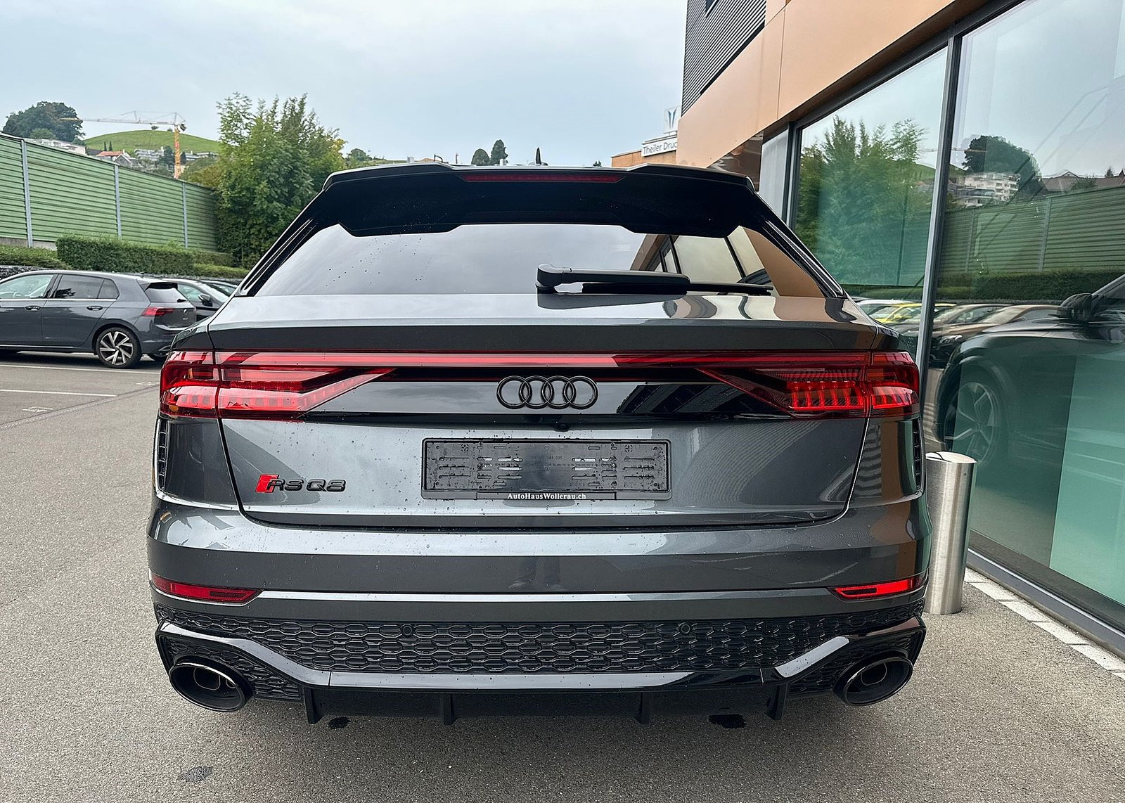 AUDI RS Q8 4.0 V8 TFSI quattro T-Tronic, Mild-Hybrid Benzin/Elektro, Occasion / Gebraucht, Automatik - 4