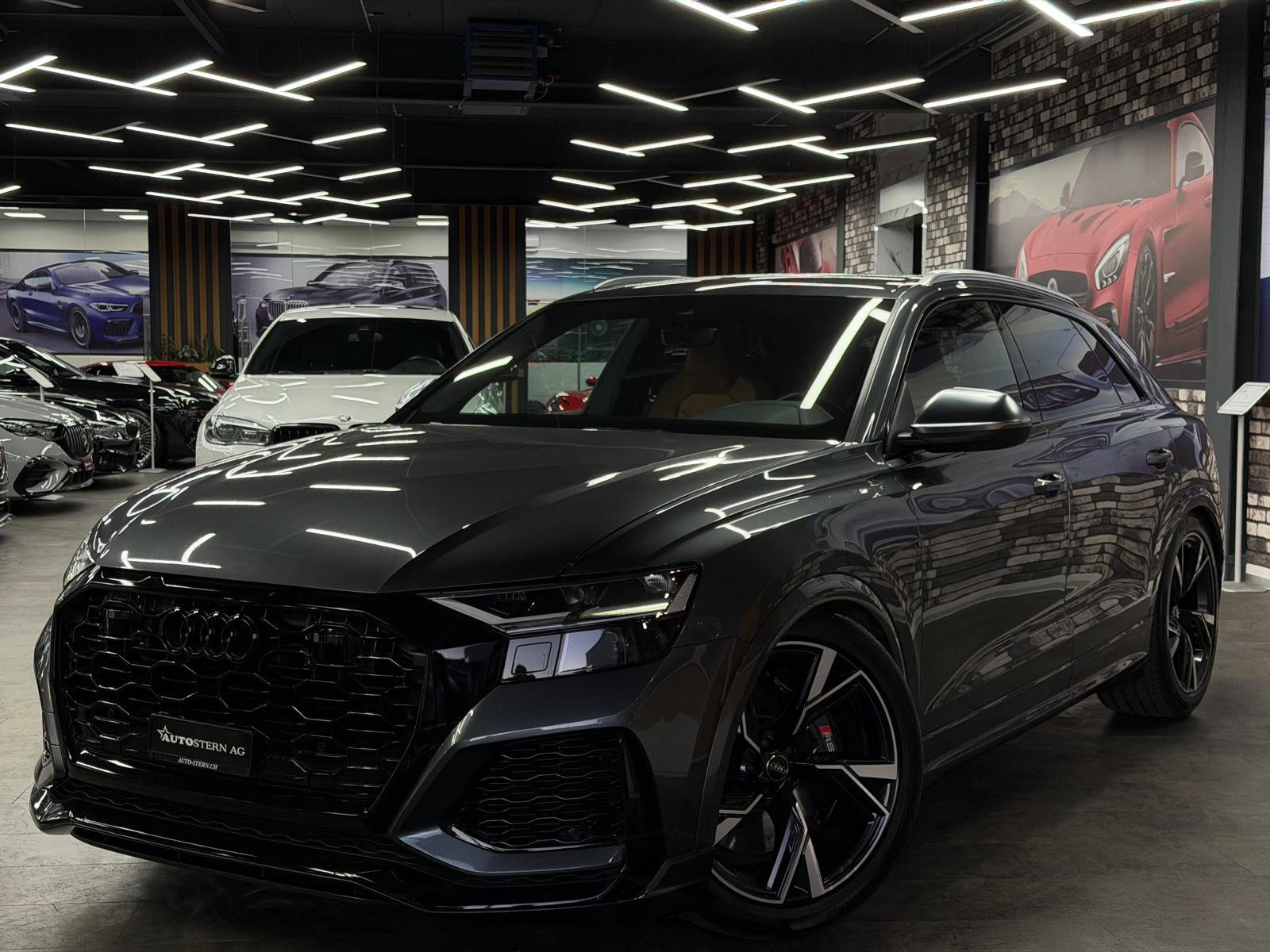 AUDI RSQ8 quattro tiptronic, Mild-Hybrid Benzin/Elektro, Occasion / Gebraucht, Automatik - 2