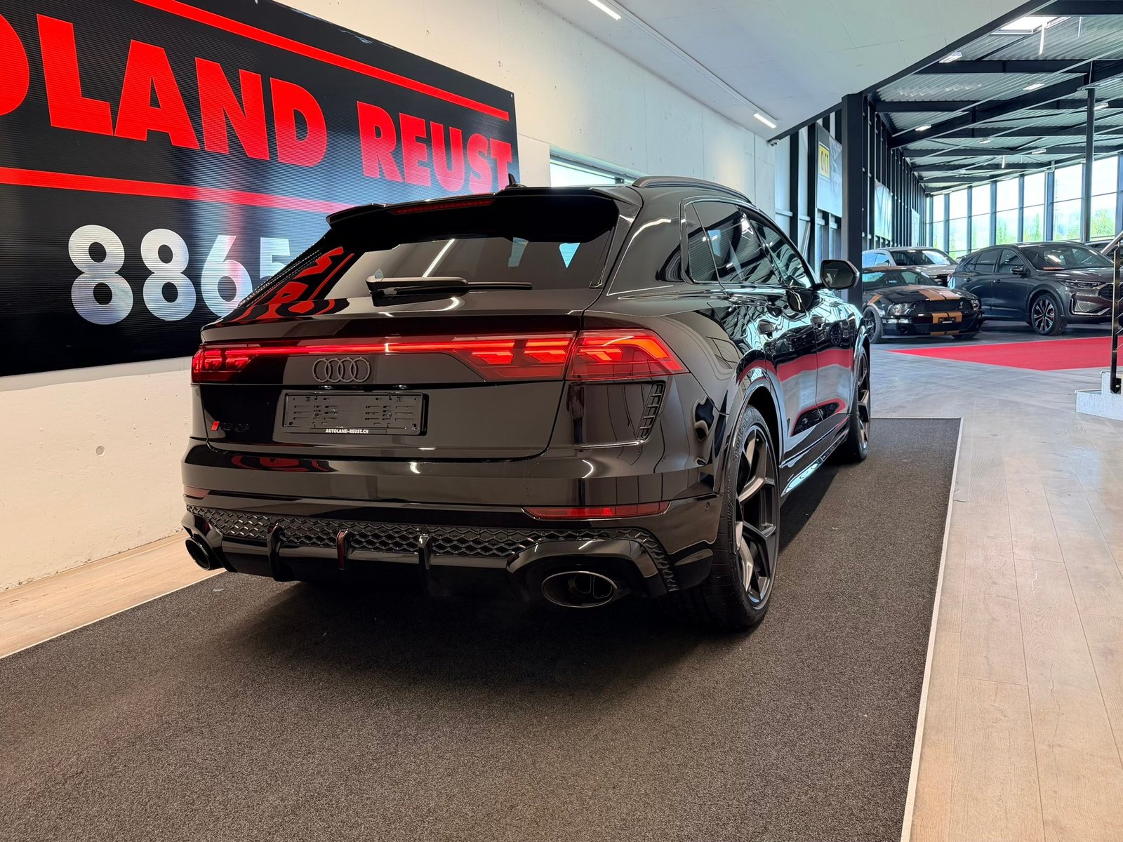 AUDI RSQ8 performance quattro, Mild-Hybrid Benzin/Elektro, Occasion / Gebraucht, Automatik - 7