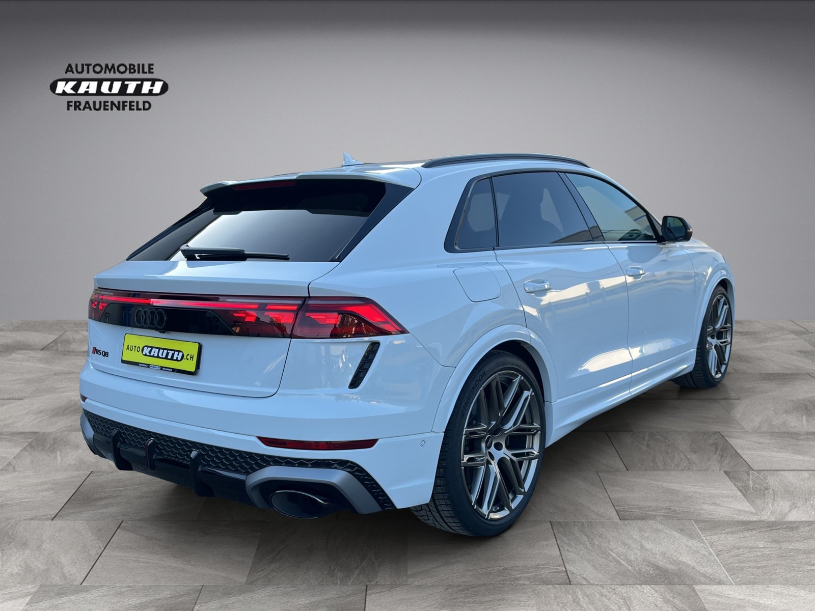 AUDI RSQ8 performance quattro*Standheizung, Panodach, AHK, (, Mild-Hybrid Petrol/Electric, Second hand / Used, Automatic - 6