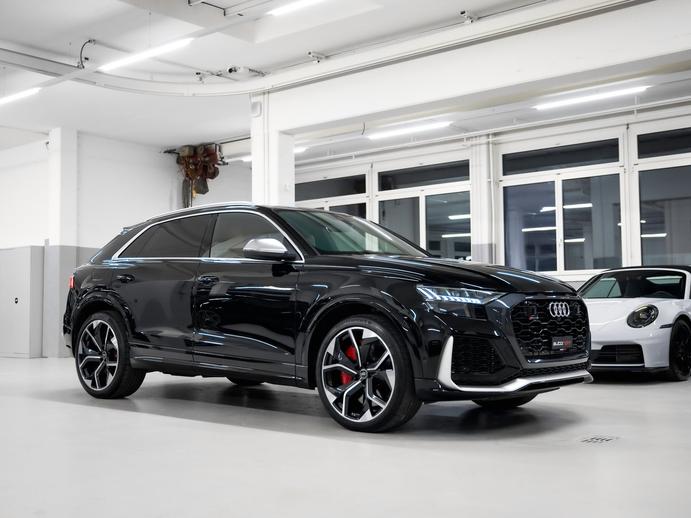 AUDI RSQ8 quattro tiptronic, Mild-Hybrid Benzin/Elektro, Occasion / Gebraucht, Automatik