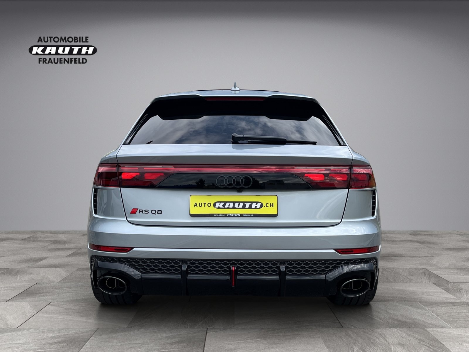 AUDI RSQ8 quattro*New RSQ8 Modell,Sthz,AHK,(5-Jahre Werksgar, Mild-Hybrid Benzin/Elektro, Occasion / Gebraucht, Automatik - 5