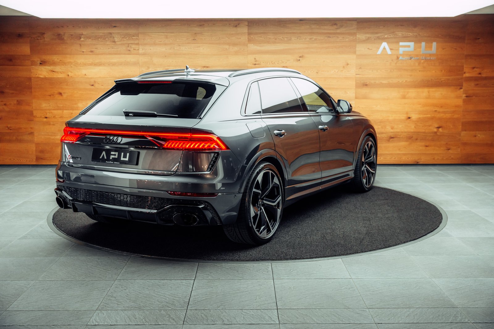 AUDI RSQ8 quattro tiptronic, Mild-Hybrid Petrol/Electric, Second hand / Used, Automatic - 2