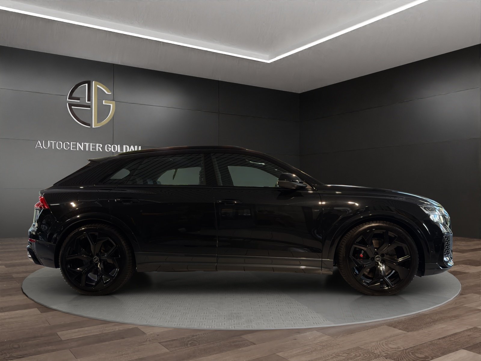 AUDI RSQ8 quattro tiptronic, Mild-Hybrid Benzin/Elektro, Occasion / Gebraucht, Automatik - 5
