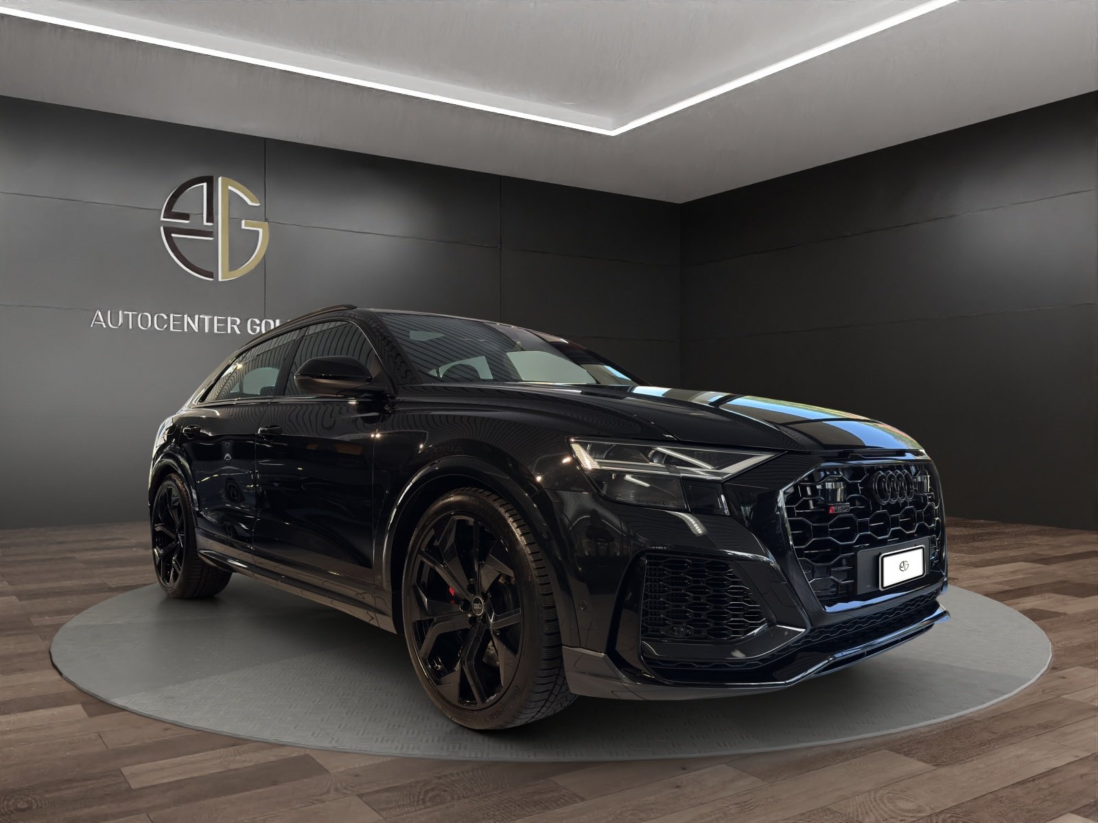 AUDI RSQ8 quattro tiptronic, Mild-Hybrid Benzin/Elektro, Occasion / Gebraucht, Automatik - 6