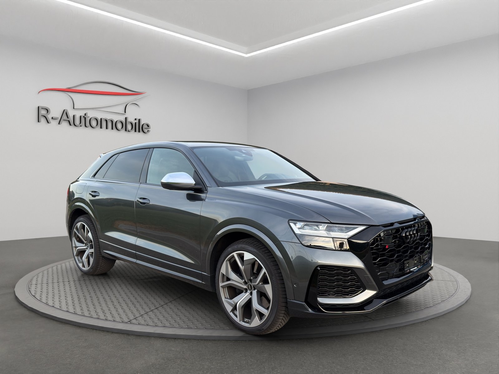 AUDI RSQ8 Quattro Tiptronic, Mild-Hybrid Petrol/Electric, Second hand / Used, Automatic - 7