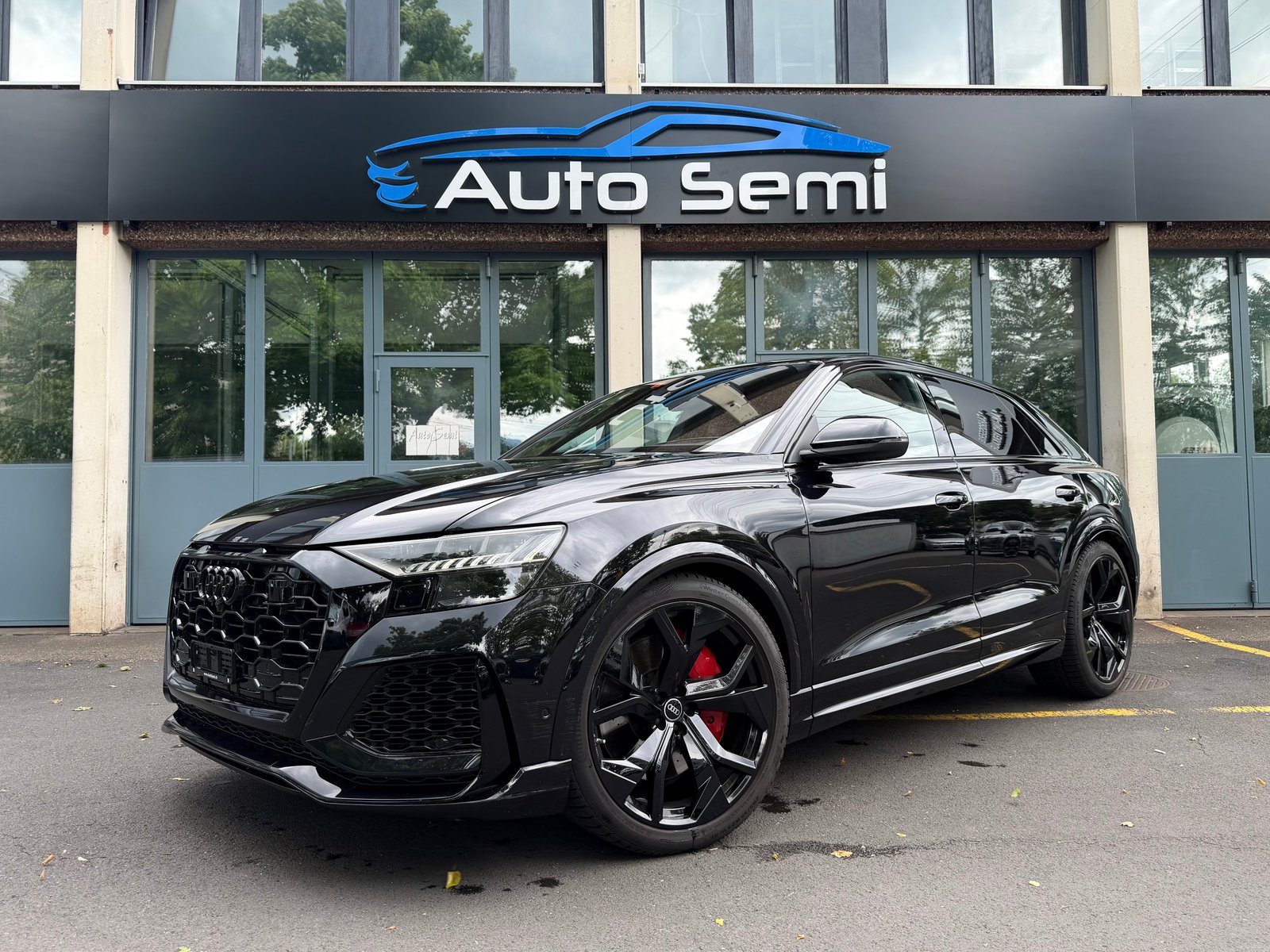 AUDI RSQ8 quattro tiptronic, Mild-Hybrid Benzin/Elektro, Occasion / Gebraucht, Automatik - 3