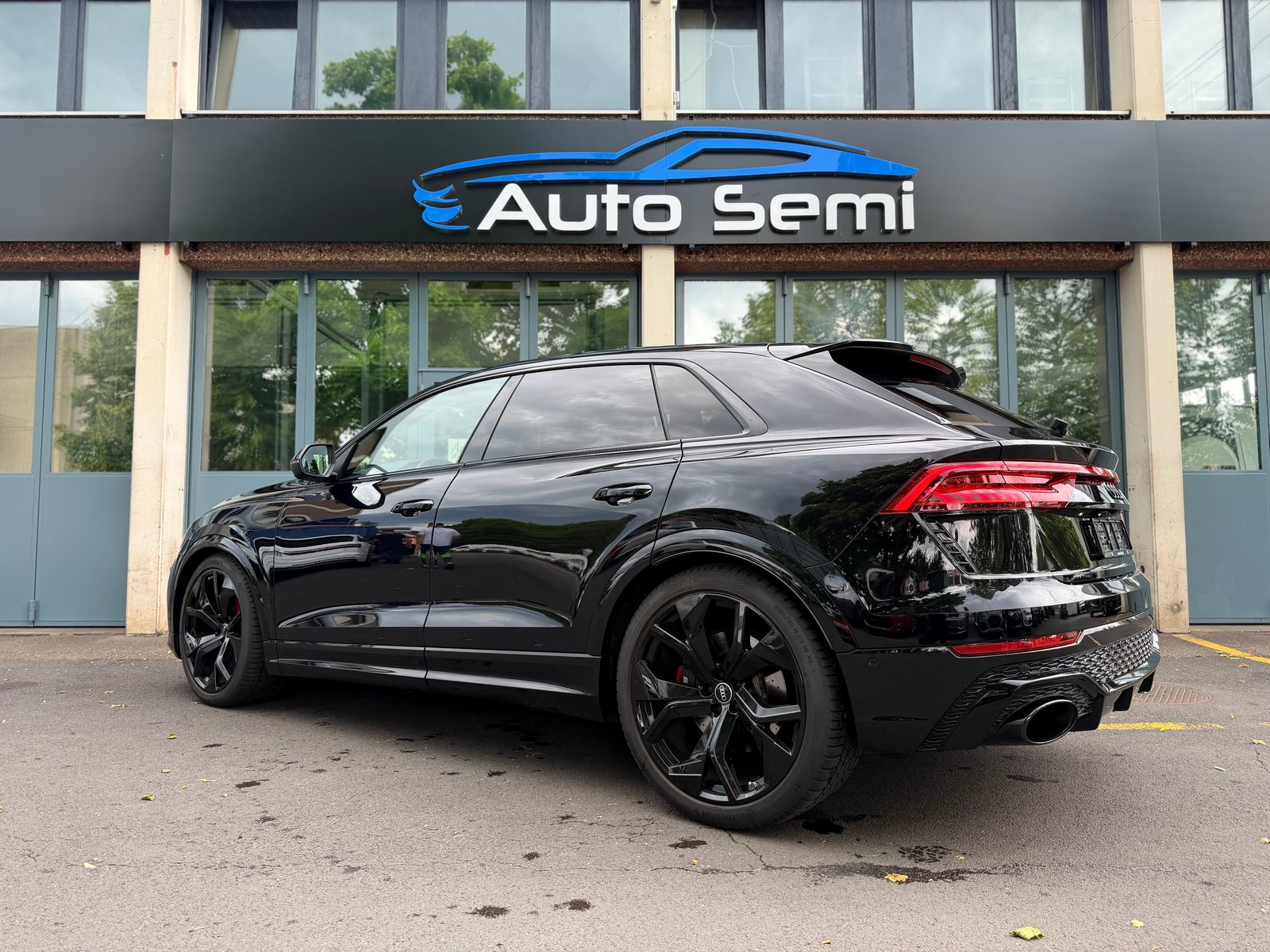 AUDI RSQ8 quattro tiptronic, Mild-Hybrid Benzin/Elektro, Occasion / Gebraucht, Automatik - 5